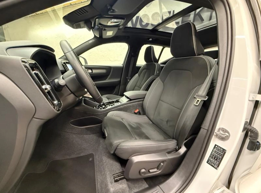 192970006_hd.jpg 192970006_hd.jpg