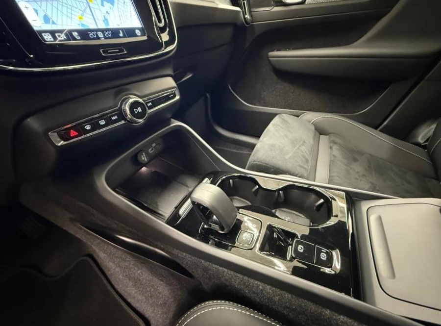 192970013_hd.jpg 192970013_hd.jpg