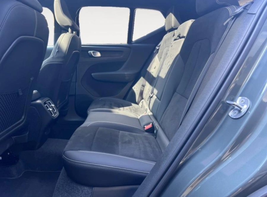 193327858_hd.jpg 193327858_hd.jpg