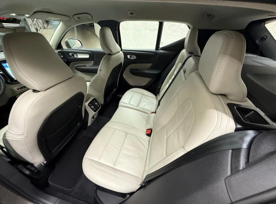 195586337_hd.jpg 195586337_hd.jpg