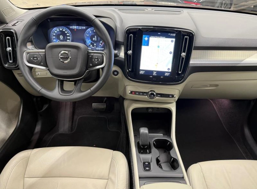 195586341_hd.jpg 195586341_hd.jpg