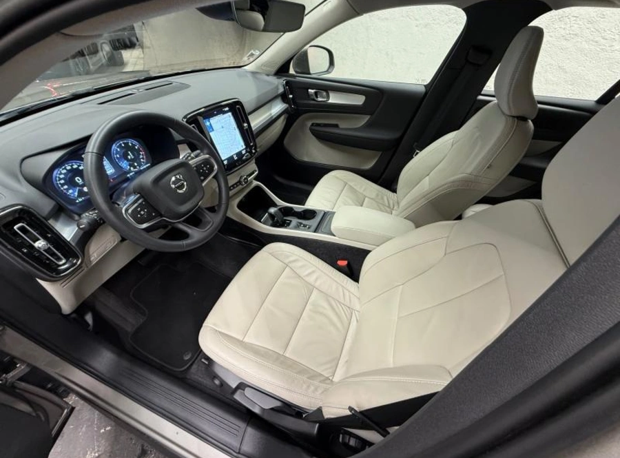 195586345_hd.jpg 195586345_hd.jpg