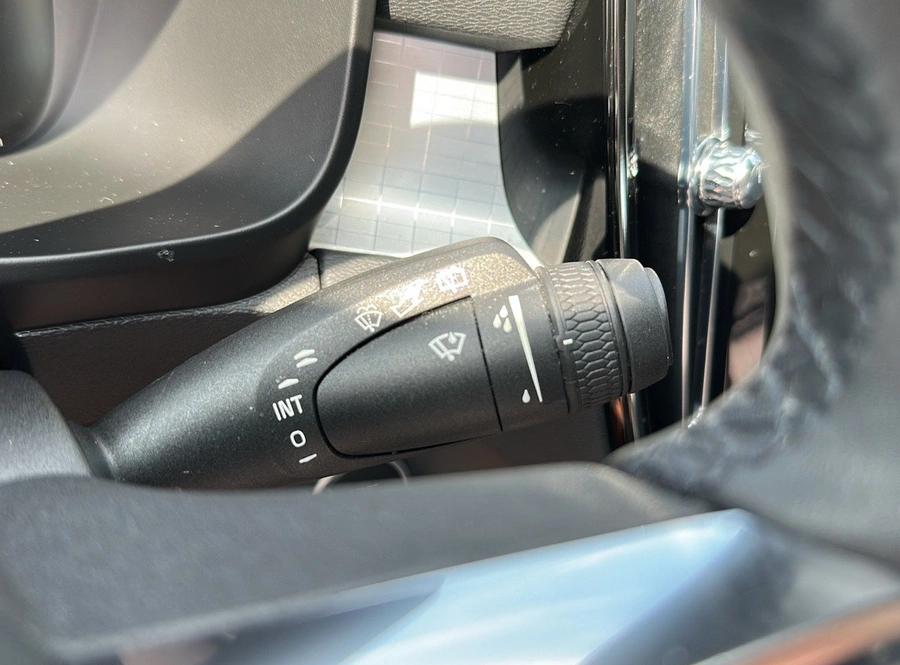f1f61cc56065da6747fff1e8965d962e7d5df953cc264e5776c65b80825a8cc8.jpg