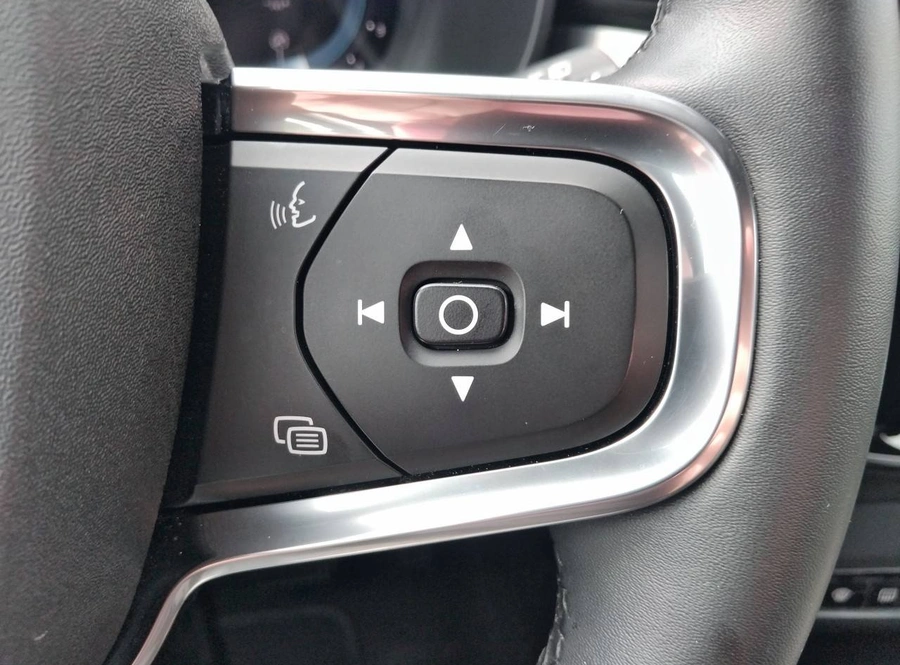 be2c2e30520eb15f1660abb6ea8cea88867e3a0119f89da6ad27840683e2b00f.jpg
