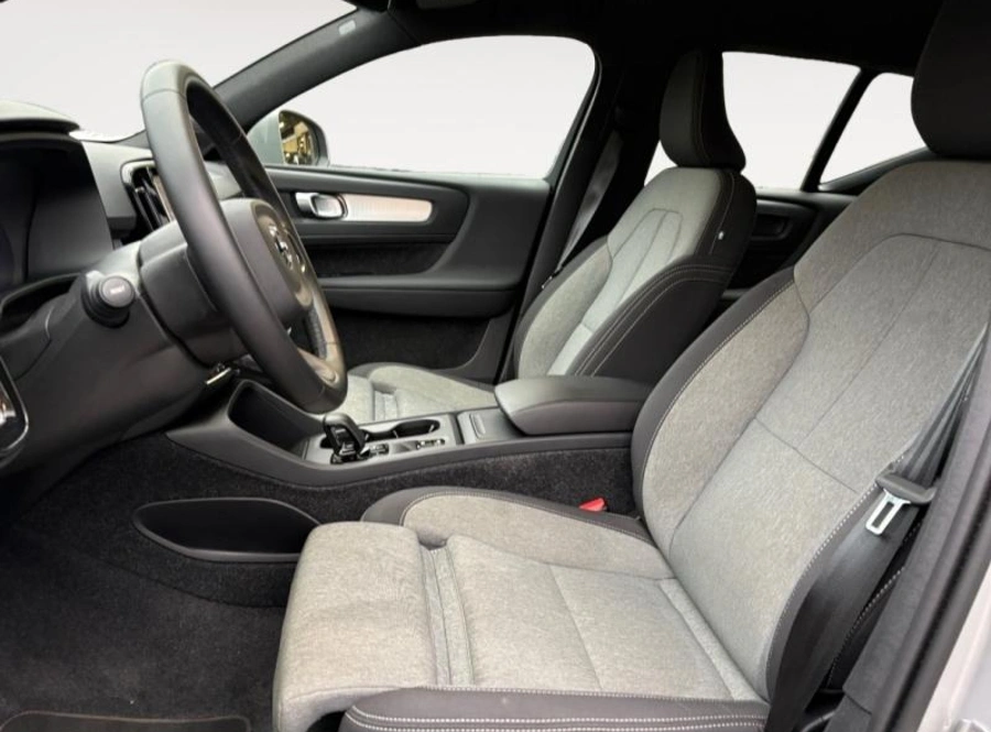 197603850_hd.jpg 197603850_hd.jpg