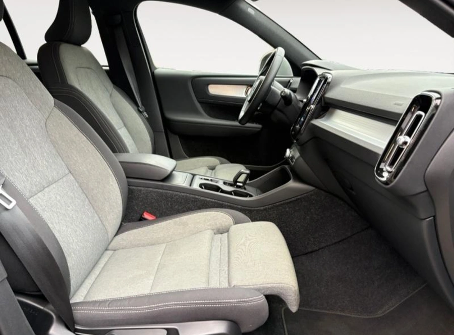 197603865_hd.jpg 197603865_hd.jpg