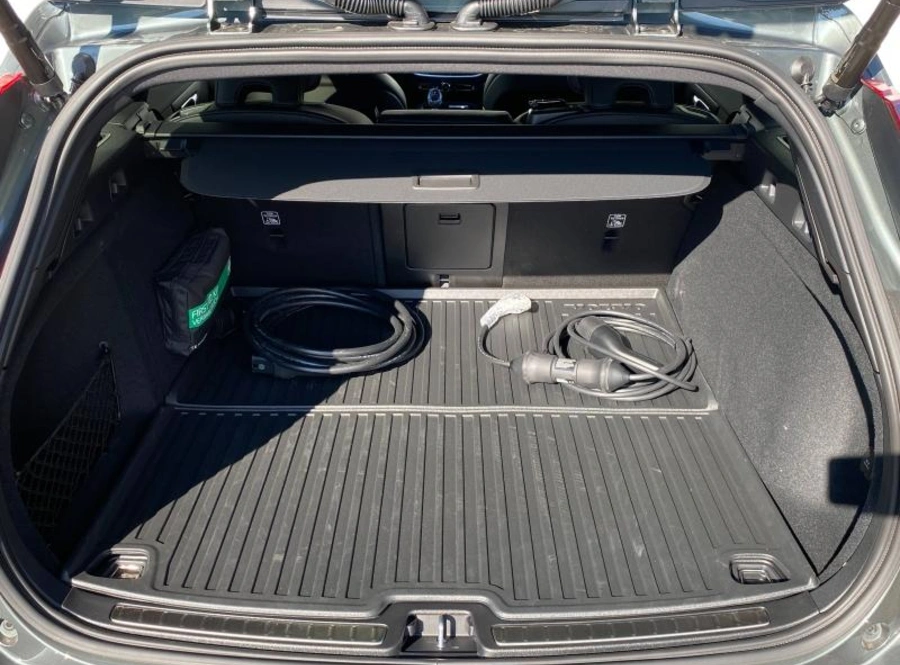 194281108_hd.jpg 194281108_hd.jpg