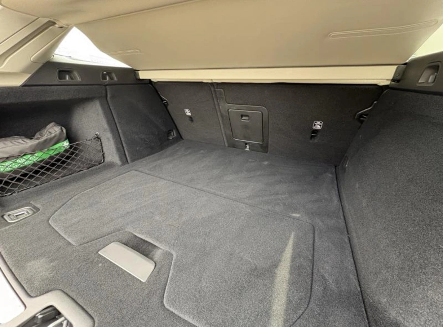 193339675_hd.jpg 193339675_hd.jpg