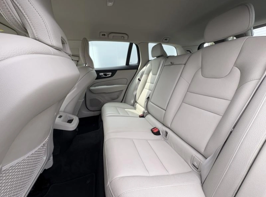 193339676_hd.jpg 193339676_hd.jpg